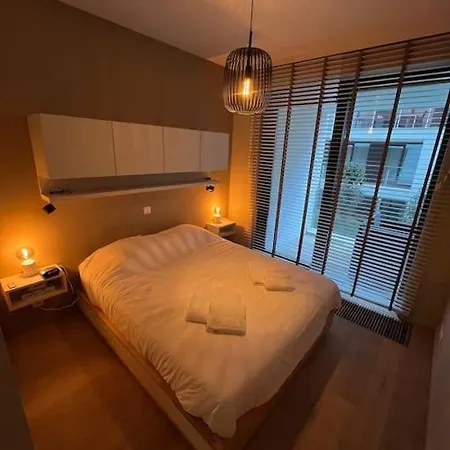 Ruim En Modern Ideaal Gelegen Tussen Zee En Jachthaven Apartment