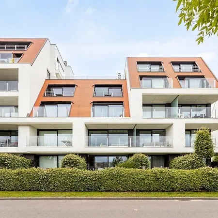 Ruim En Modern Ideaal Gelegen Tussen Zee En Jachthaven Apartment