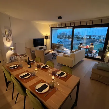Ruim En Modern Ideaal Gelegen Tussen Zee En Jachthaven